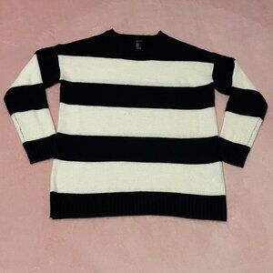 Forever 21 Black and White Stripped Sweater